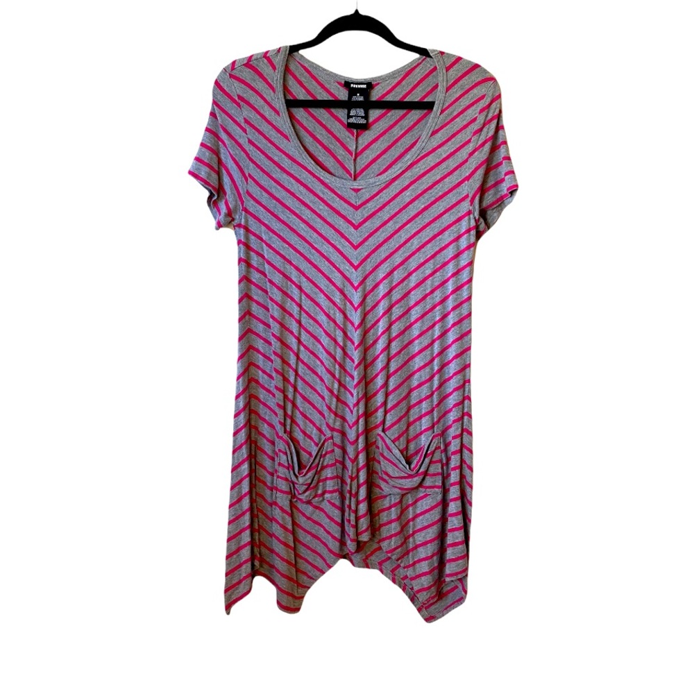 Women’s Dress Size Medium Grey Pink Stripe Asymmetrical Relaxed Fit Casual